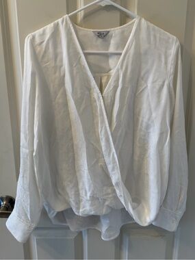 Rails Hillary Faux Wrap Top in Ivory Snake Print, Size Small